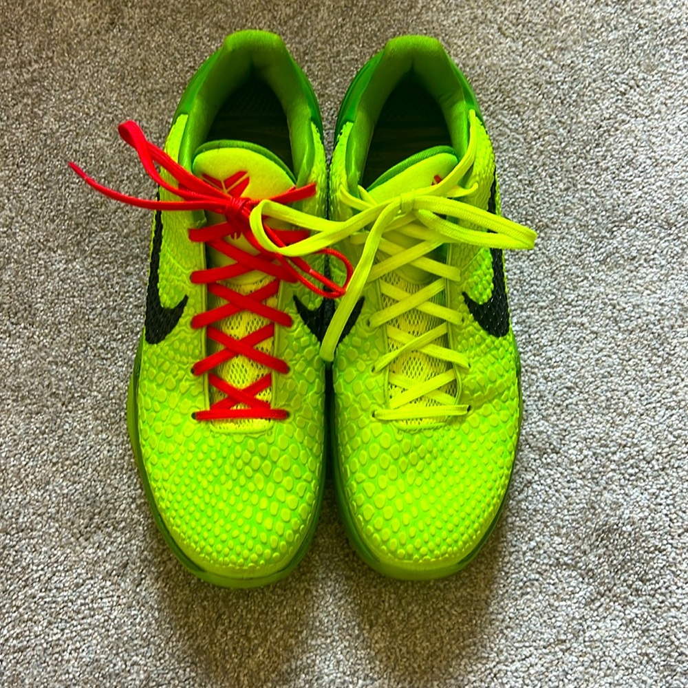 Kobe 6 Grinch